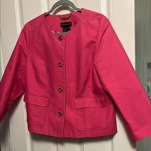 Dana Buchman classy pink blazer